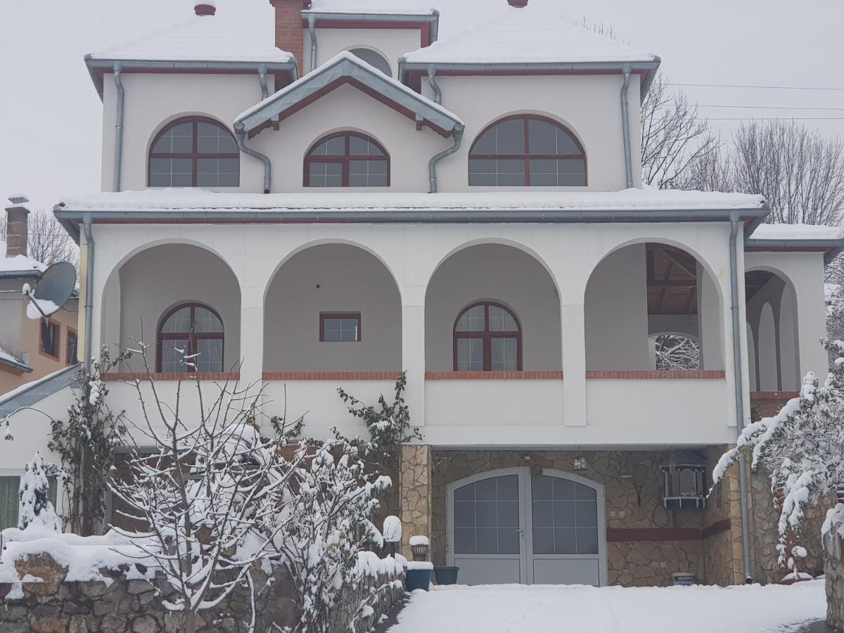 Knez Apartmani Senje Exterior photo